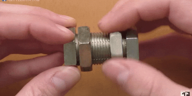 landscape-1494860253-bolt-top.gif